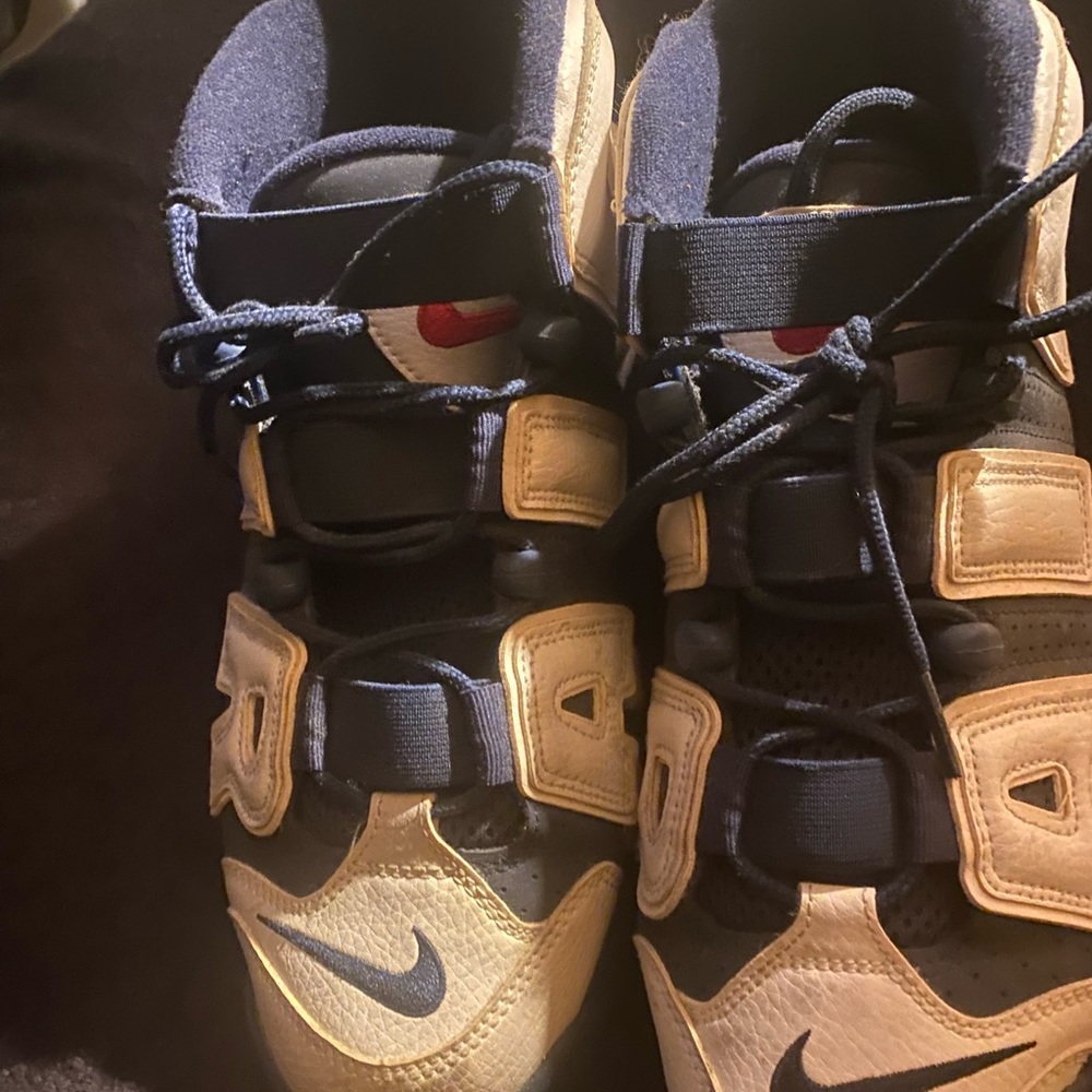 Worn - Picture 2 of 2